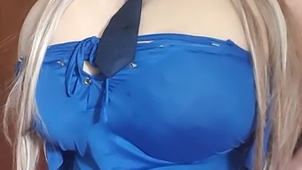 Humiliation Pour Un Petit Pénis: Esclave Se Fait Maltraiter