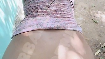 Exclusive Milf Gets Her Pussy Stretched By A Big Cock