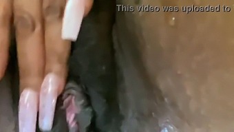 Parler Sale Et Éjaculer Orgasme Avec Une Fille Aux Courbes Généreuses
