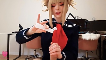 Hisako Toga, Membre De La League Of Villains, Apprécie Une Intense Éjaculation Anale Et Faciale